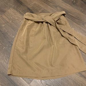 Tie waste tan skirt